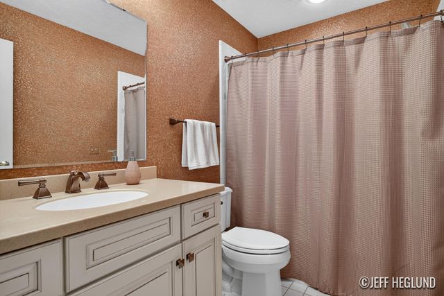 1926 Country Brook Drive Se, Cascade Twp, MI 49301
