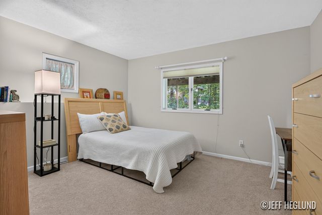 1926 Country Brook Drive Se, Cascade Twp, MI 49301