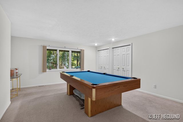 1926 Country Brook Drive Se, Cascade Twp, MI 49301