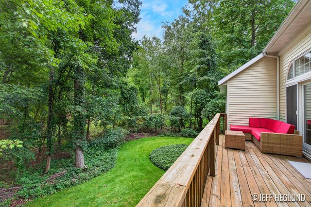 1926 Country Brook Drive Se, Cascade Twp, MI 49301
