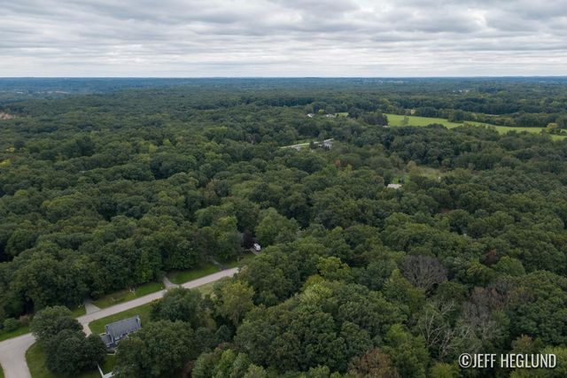 1926 Country Brook Drive Se, Cascade Twp, MI 49301