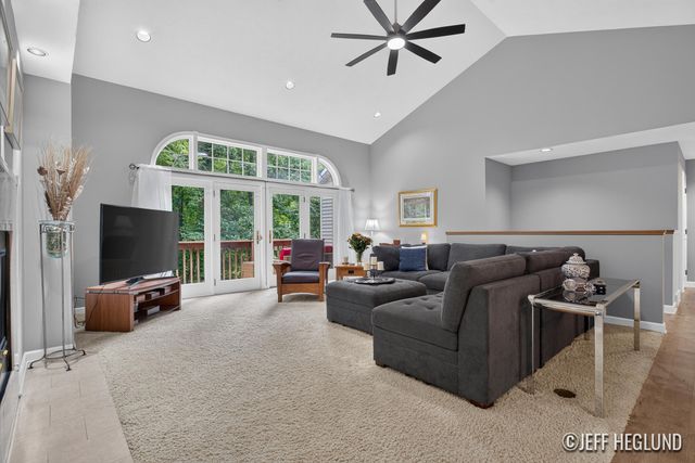 1926 Country Brook Drive Se, Cascade Twp, MI 49301