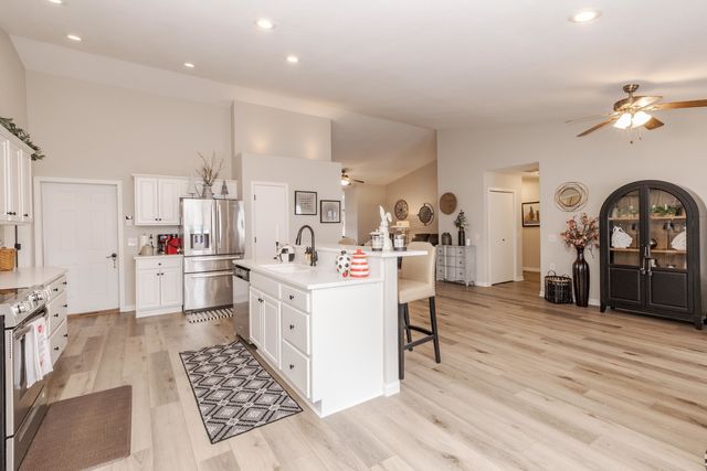 2331 Eastwood Avenue, Streator, IL 61364