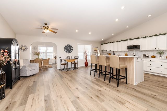 2331 Eastwood Avenue, Streator, IL 61364