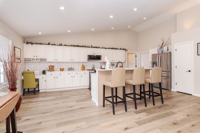 2331 Eastwood Avenue, Streator, IL 61364