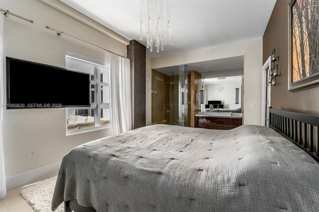 3739 Collins Ave N-604, Miami Beach, FL 33140