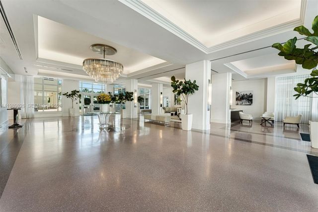 3739 Collins Ave N-604, Miami Beach, FL 33140