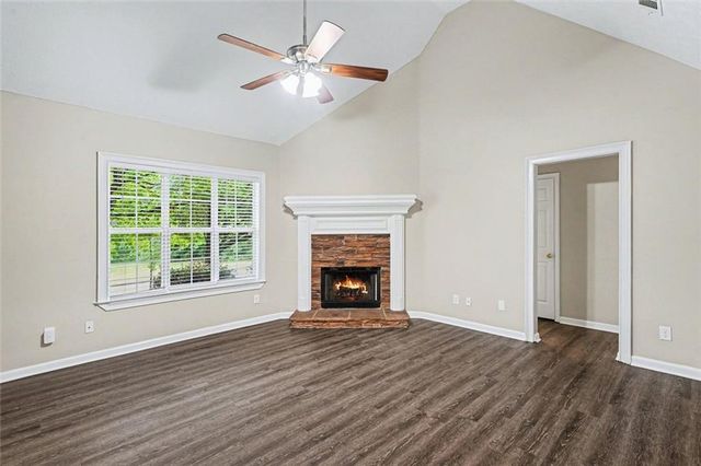 240 Dillion Drive, Hampton, GA 30228
