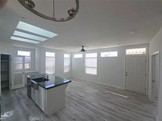 432 S Harbor 1010, Santa Ana, CA 92704