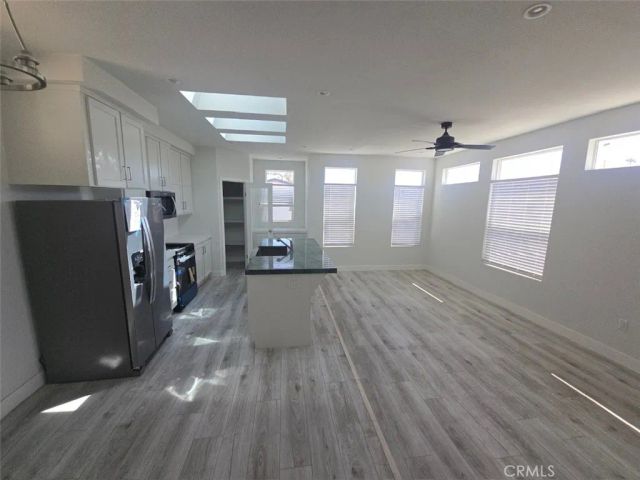 432 S Harbor 1010, Santa Ana, CA 92704