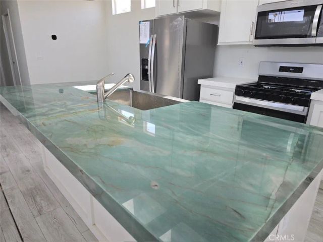 432 S Harbor 1010, Santa Ana, CA 92704