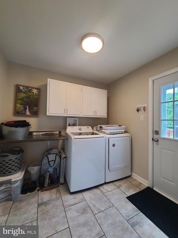 2105 HEMLOCK, West Norriton, PA 19403