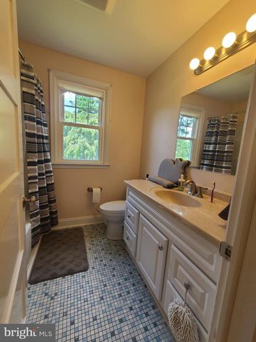 2105 HEMLOCK, West Norriton, PA 19403