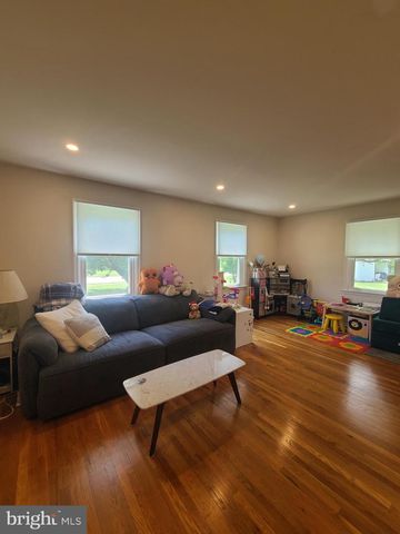 2105 HEMLOCK, West Norriton, PA 19403