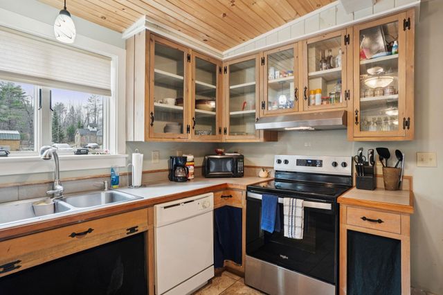 17 Keyes Hollow Road, Acworth, NH 03607
