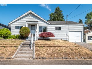 904 N 7TH Ave, Kelso, WA 98626