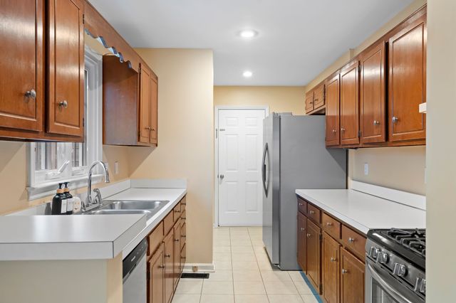 154 Rivergate Dr, Franklin, TN 37064