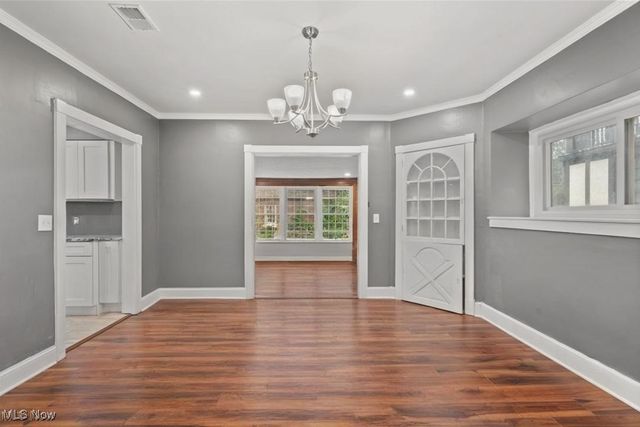 17419 Fernway Road, Shaker Heights, OH 44120