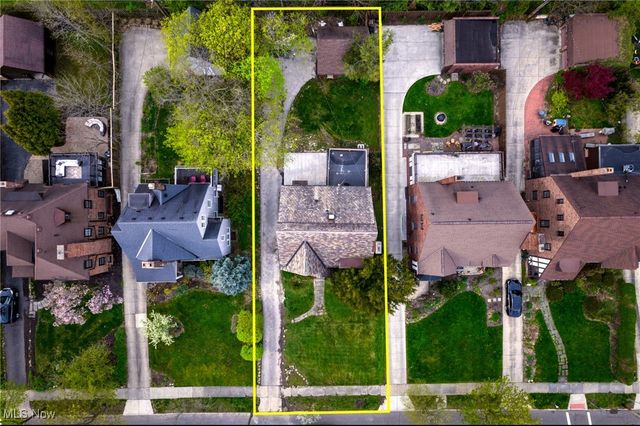 17419 Fernway Road, Shaker Heights, OH 44120