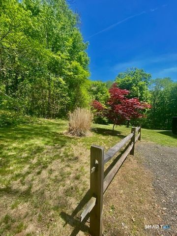 19 Moodus Leesville Road, East Haddam, CT 06469