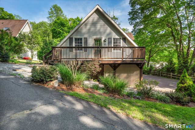 19 Moodus Leesville Road, East Haddam, CT 06469