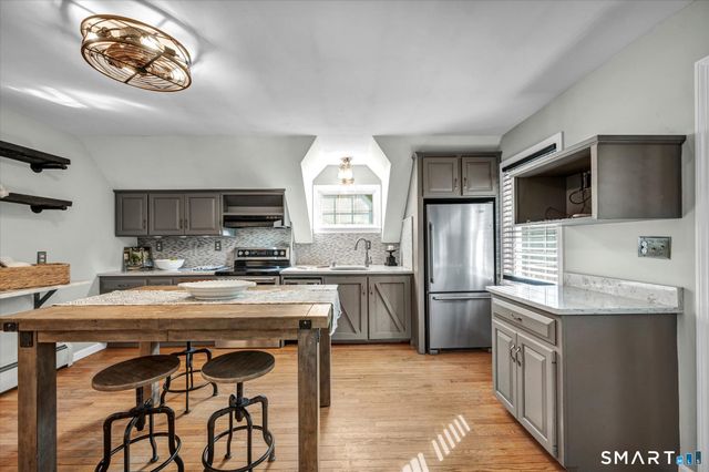 19 Moodus Leesville Road, East Haddam, CT 06469
