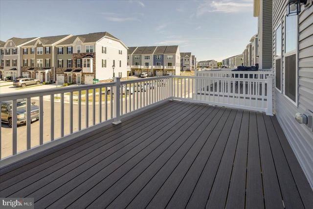 9390 TANFIELD DR, Fredericksburg, VA 22408