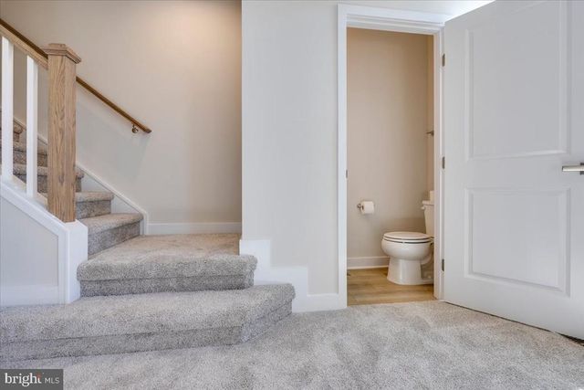 9390 TANFIELD DR, Fredericksburg, VA 22408