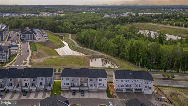 9390 TANFIELD DR, Fredericksburg, VA 22408