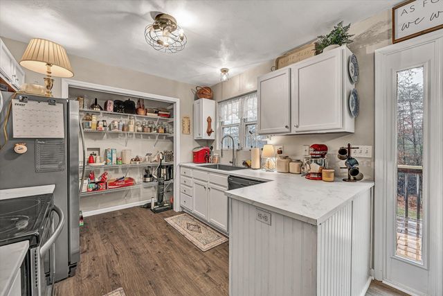 1328 Morewood RD, Hardy, VA 24101