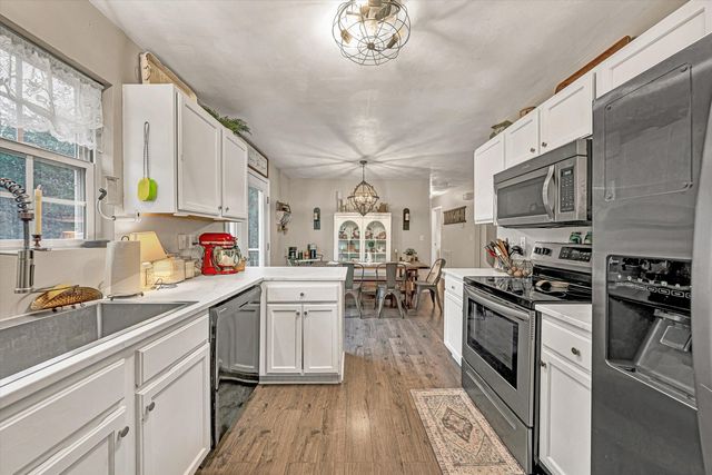 1328 Morewood RD, Hardy, VA 24101