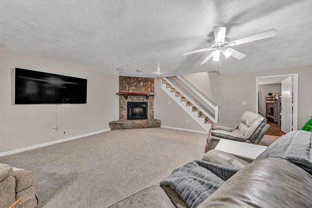 1328 Morewood RD, Hardy, VA 24101