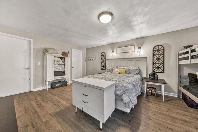 1328 Morewood RD, Hardy, VA 24101