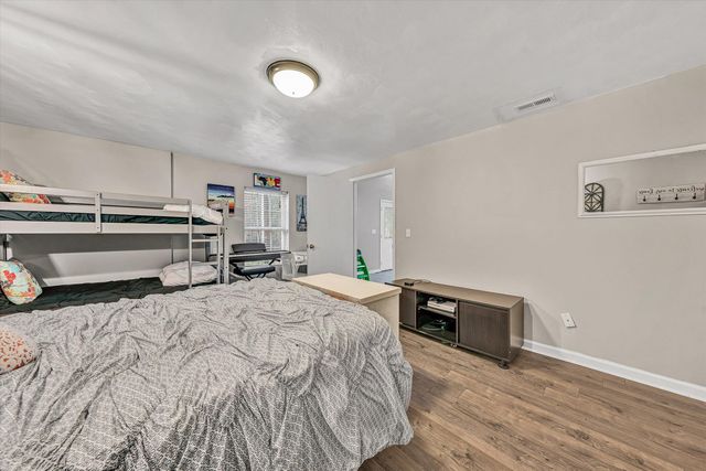 1328 Morewood RD, Hardy, VA 24101