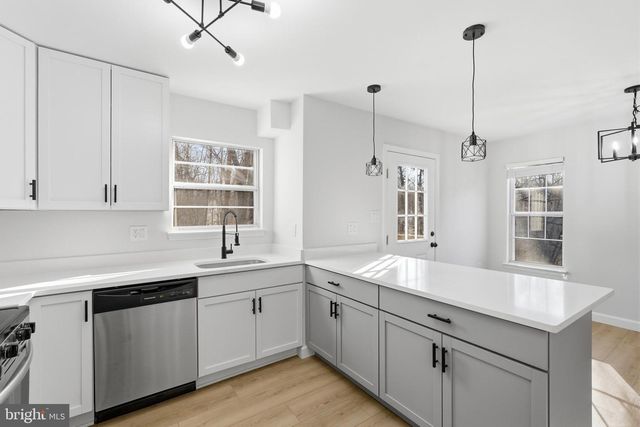 15327 INLET PL, Dumfries, VA 22025