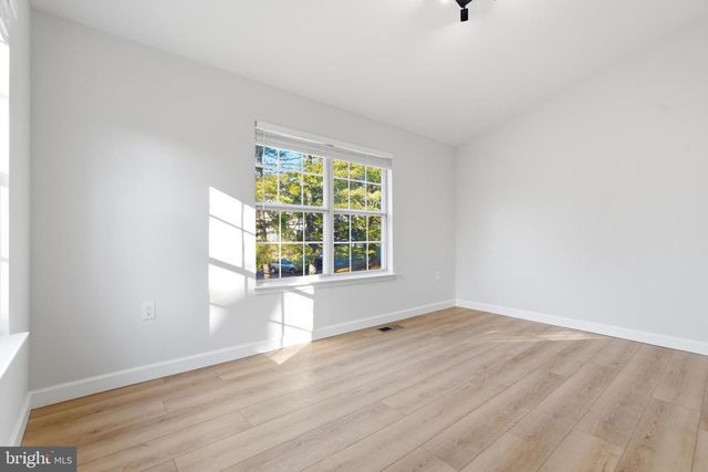 15327 INLET PL, Dumfries, VA 22025