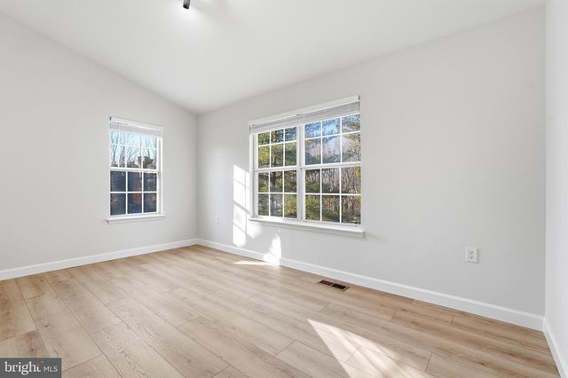 15327 INLET PL, Dumfries, VA 22025