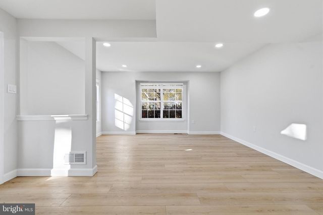 15327 INLET PL, Dumfries, VA 22025