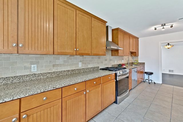 312 W Rio Grande Street, Garland, TX 75041