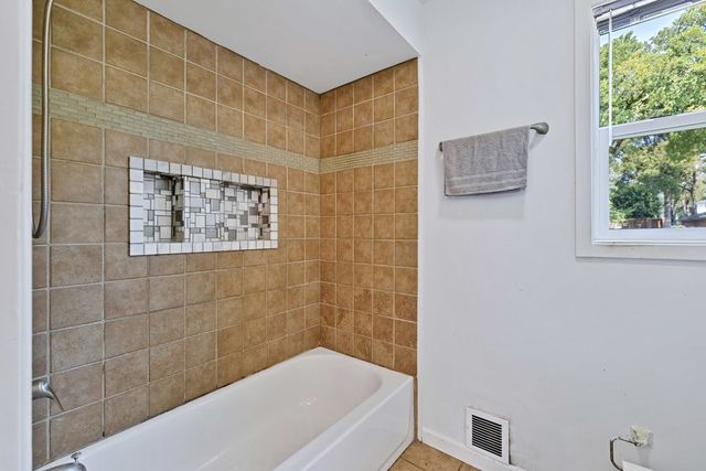 312 W Rio Grande Street, Garland, TX 75041