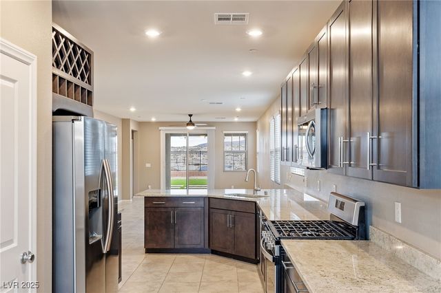 2698 FRABIELE Street, Henderson, NV 89044