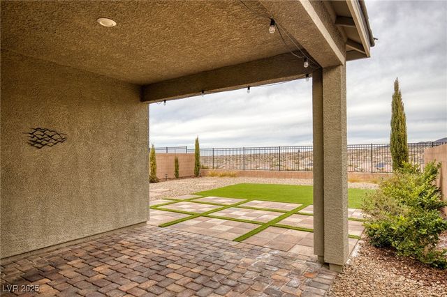 2698 FRABIELE Street, Henderson, NV 89044