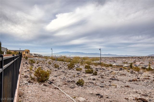 2698 FRABIELE Street, Henderson, NV 89044