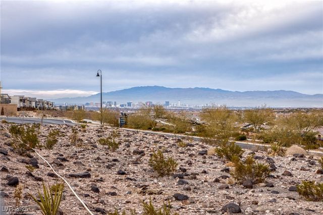 2698 FRABIELE Street, Henderson, NV 89044