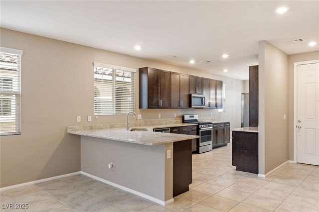 2698 FRABIELE Street, Henderson, NV 89044