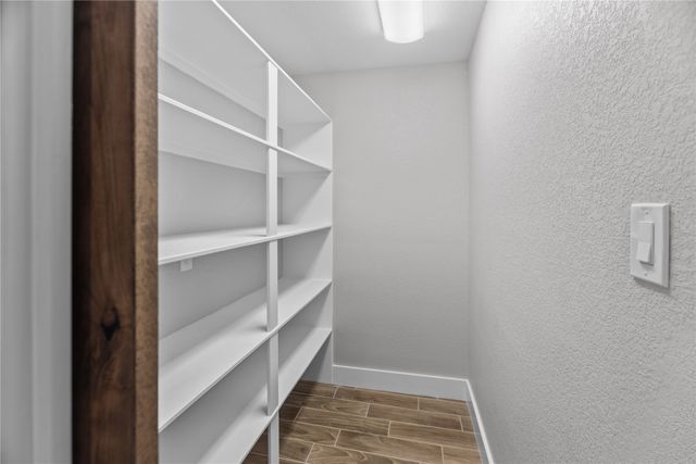 412 N Pearson Street, Godley, TX 76044