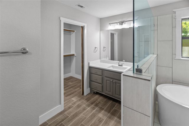 412 N Pearson Street, Godley, TX 76044