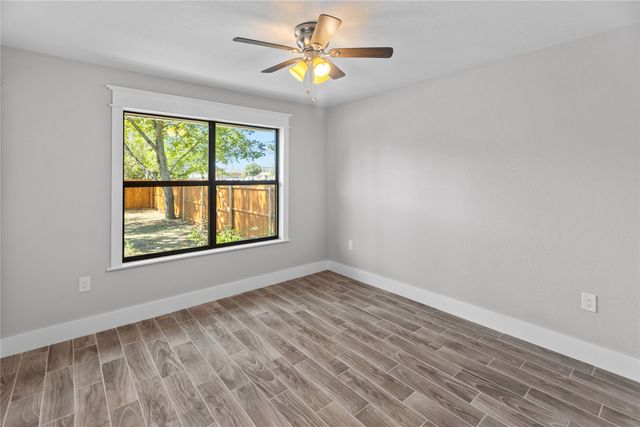 412 N Pearson Street, Godley, TX 76044