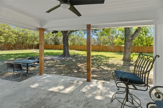 412 N Pearson Street, Godley, TX 76044