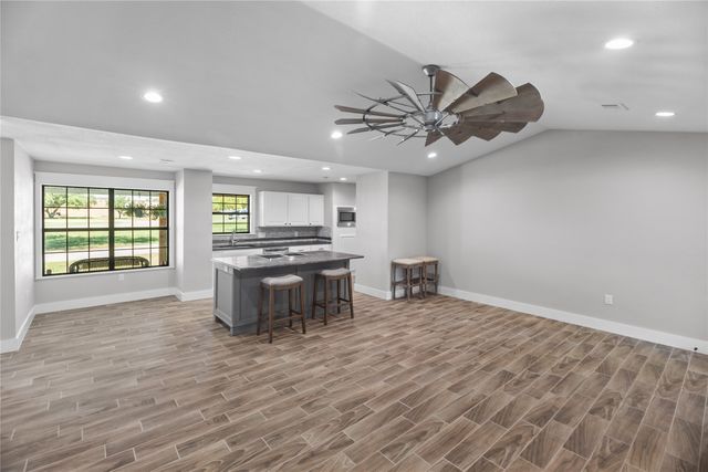 412 N Pearson Street, Godley, TX 76044